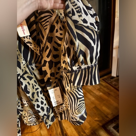 Vintage Escada‎ Italian Silk Blouse - Picture 2 of 16